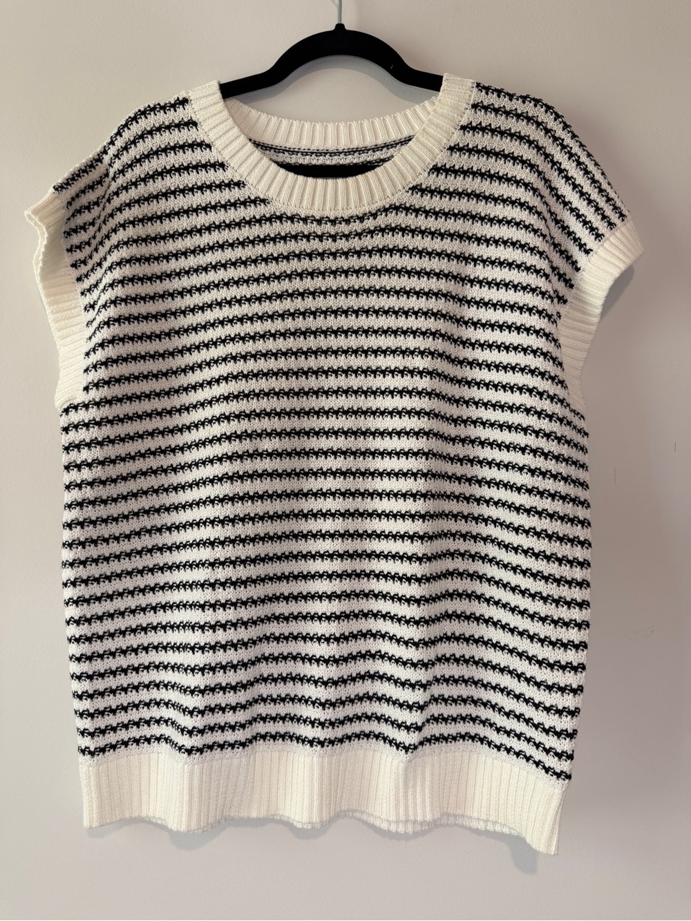 Striped Knit Sleeveless Sweater Vest - Black & White - Women’s